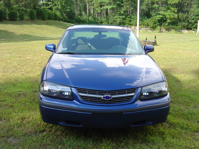 2004 Chevrolet Impala Base