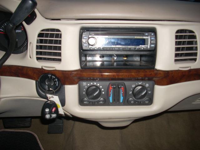 2004 Chevrolet Impala Base