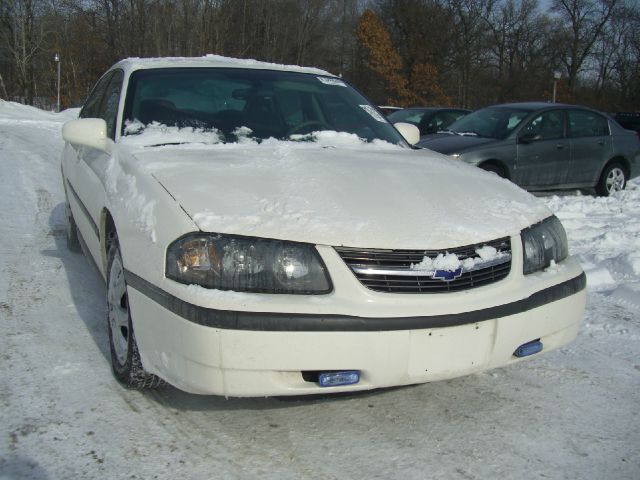 2004 Chevrolet Impala Base