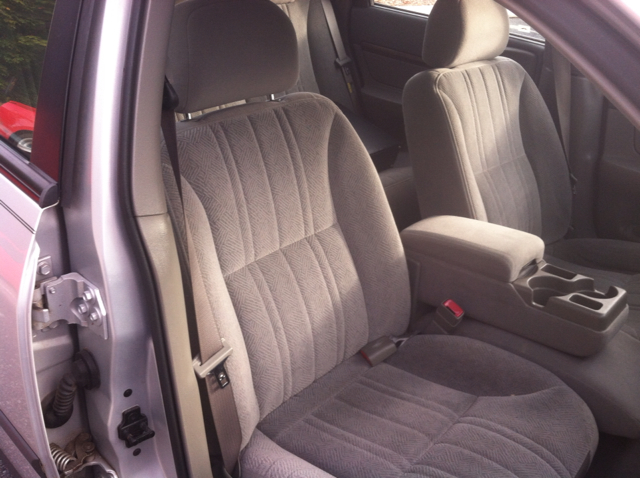 2004 Chevrolet Impala Unknown