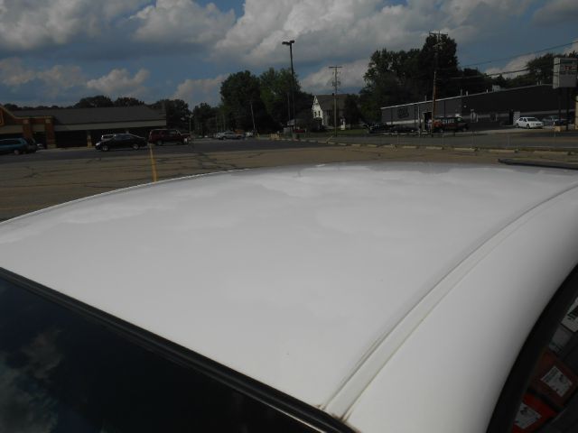 2004 Chevrolet Impala Base