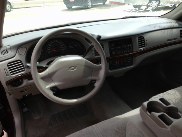2004 Chevrolet Impala Base