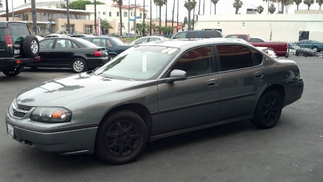 2004 Chevrolet Impala Base