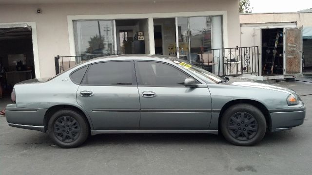 2004 Chevrolet Impala Base