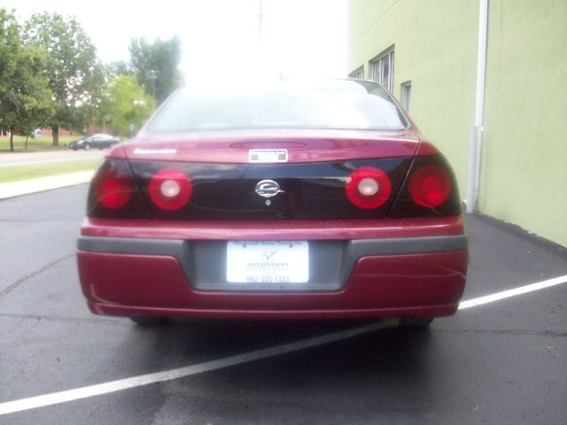2005 Chevrolet Impala Base