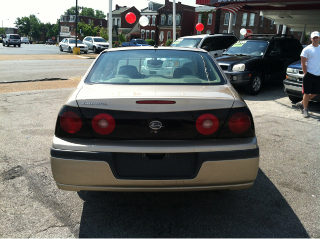 2005 Chevrolet Impala Base