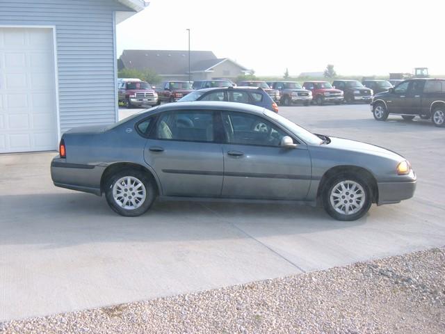 2005 Chevrolet Impala Base
