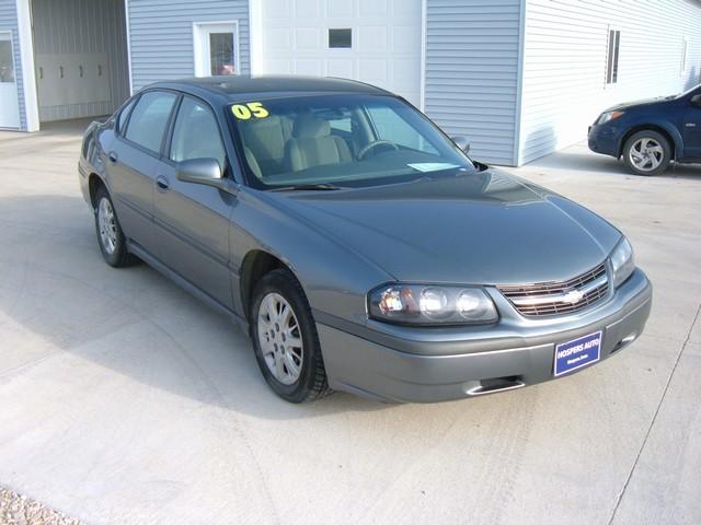 2005 Chevrolet Impala Base
