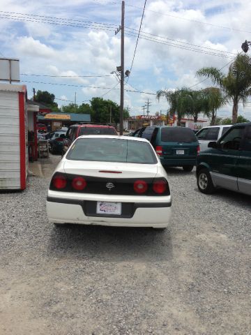 2005 Chevrolet Impala Base