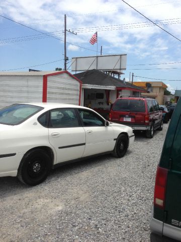 2005 Chevrolet Impala Base