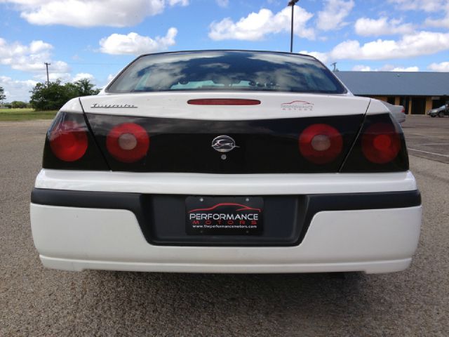 2005 Chevrolet Impala Base