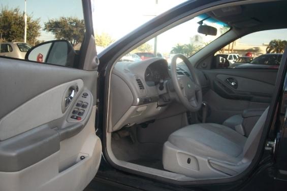 2005 Chevrolet Impala Unknown