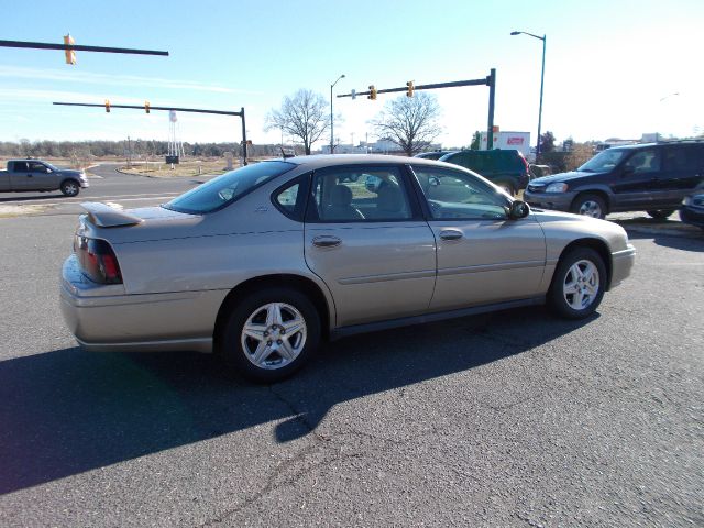 2005 Chevrolet Impala Base