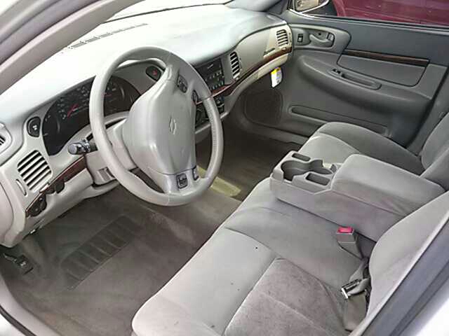 2005 Chevrolet Impala Base