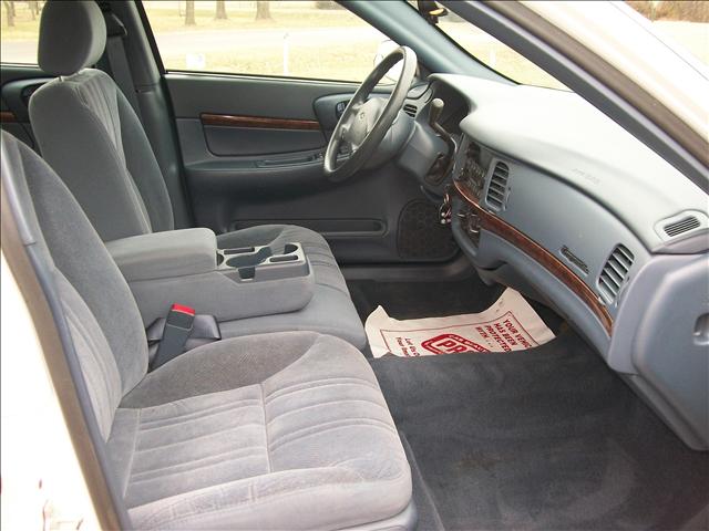 2005 Chevrolet Impala Base
