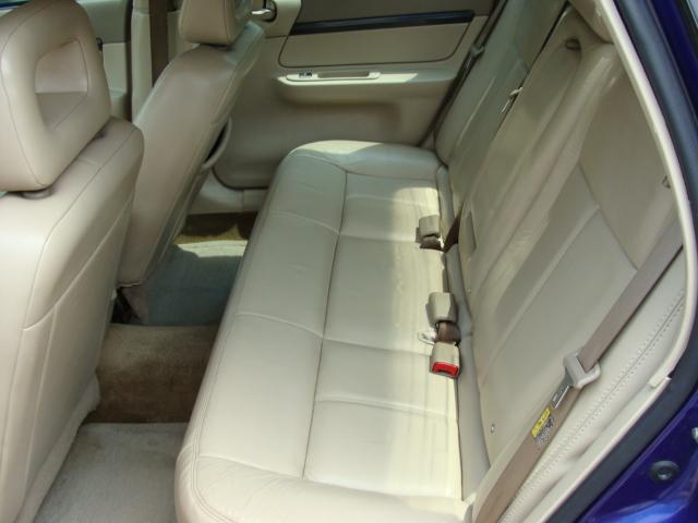 2005 Chevrolet Impala Reg Cab 111.2 WB 2WD Work Tru