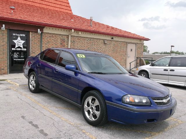 2005 Chevrolet Impala Base