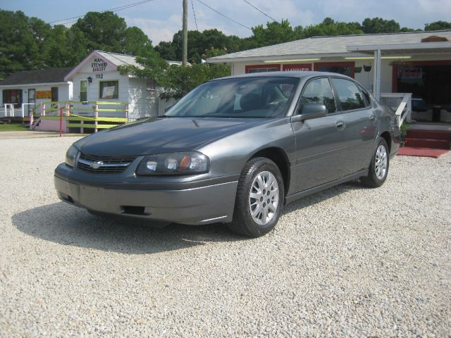 2005 Chevrolet Impala Base