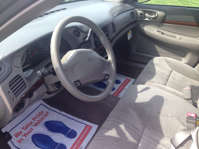 2005 Chevrolet Impala Base