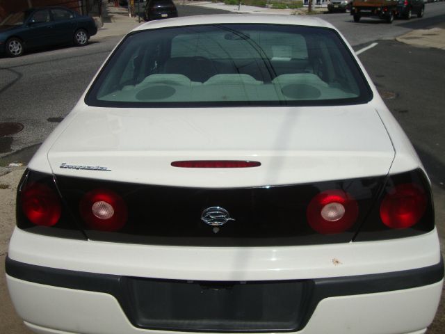 2005 Chevrolet Impala Base