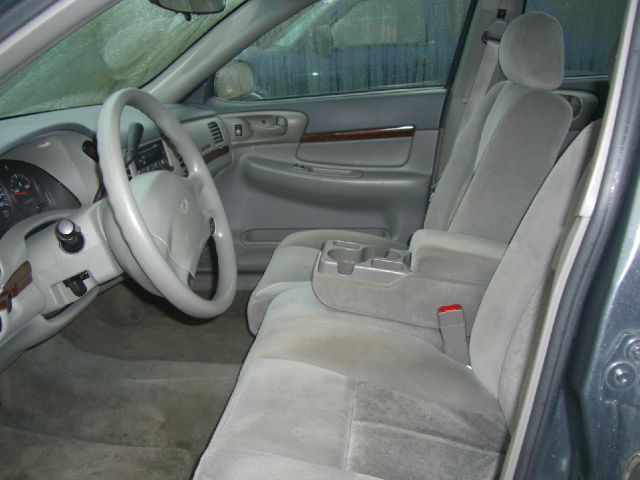 2005 Chevrolet Impala Base