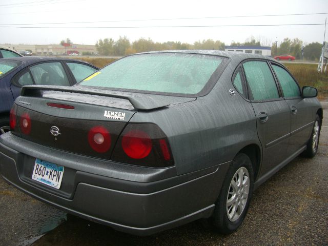 2005 Chevrolet Impala Base