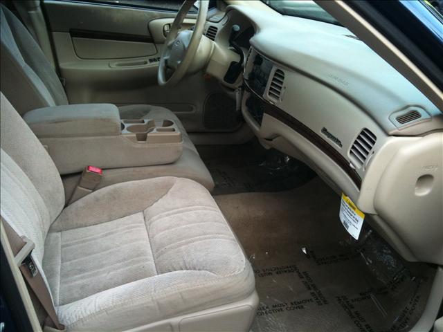 2005 Chevrolet Impala Base