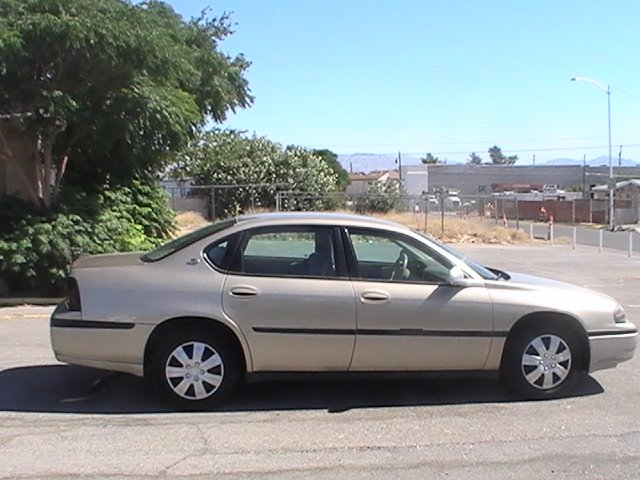 2005 Chevrolet Impala Base