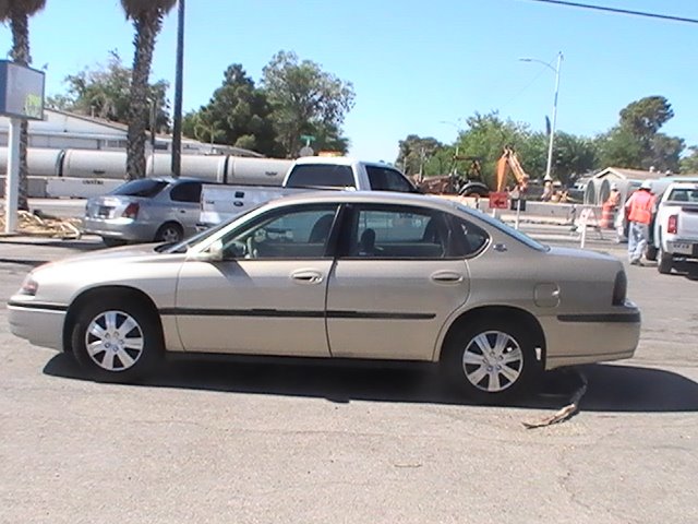 2005 Chevrolet Impala Base