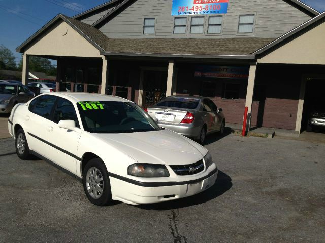 2005 Chevrolet Impala Base