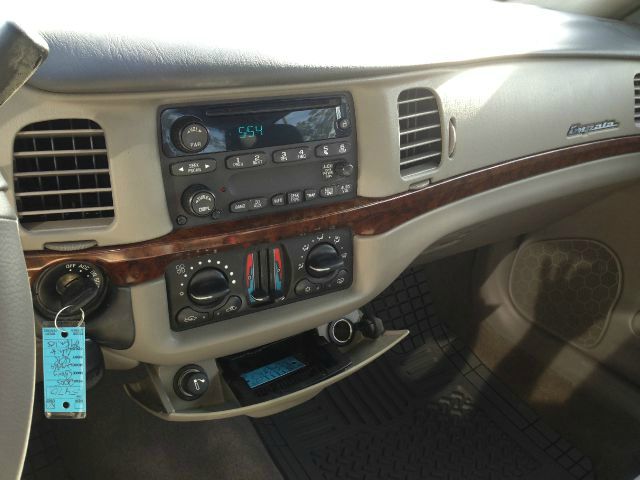 2005 Chevrolet Impala Base