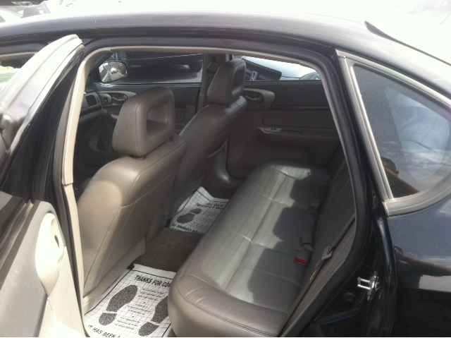 2005 Chevrolet Impala 4dr Sdn Auto (natl) Hatchback