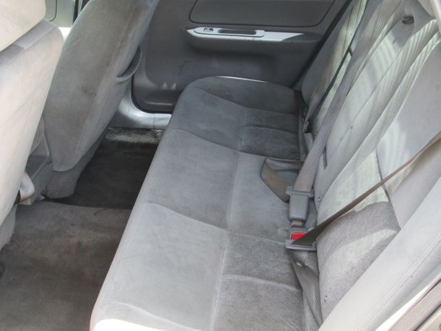 2005 Chevrolet Impala Base