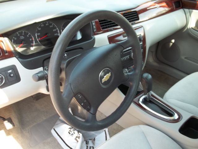 2007 Chevrolet Impala Crew-long-drw-6.6l Diesel-4wd-one Owner