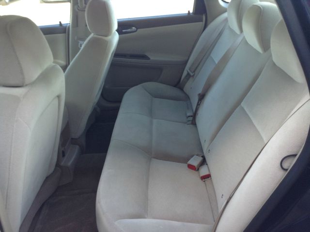 2007 Chevrolet Impala Crew-long-drw-6.6l Diesel-4wd-one Owner