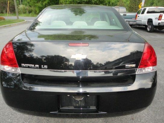 2007 Chevrolet Impala Blk Ext With Silver Trin