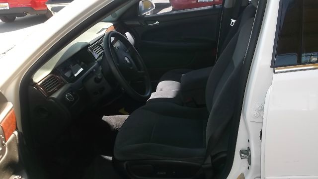 2007 Chevrolet Impala Crew-long-drw-6.6l Diesel-4wd-one Owner