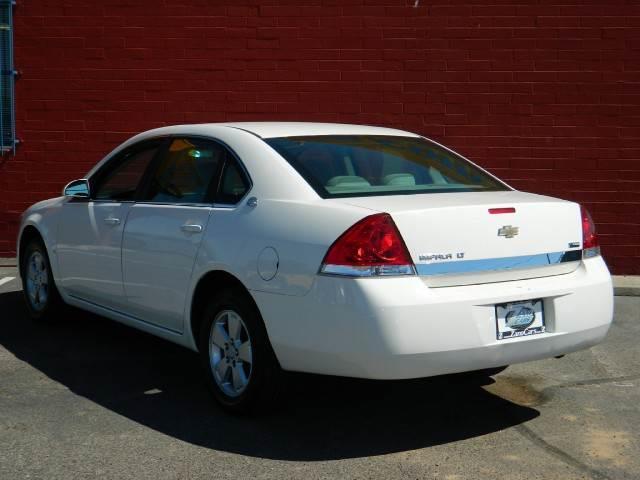 2008 Chevrolet Impala SEL 2WD Sedan