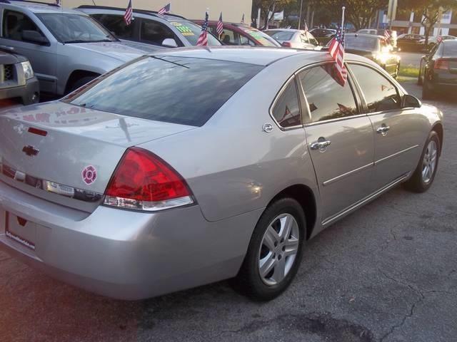 2008 Chevrolet Impala 3.2 Sedan 4dr
