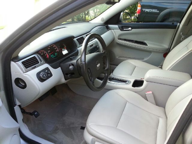 2008 Chevrolet Impala 4dr Sdn Auto (natl) Hatchback