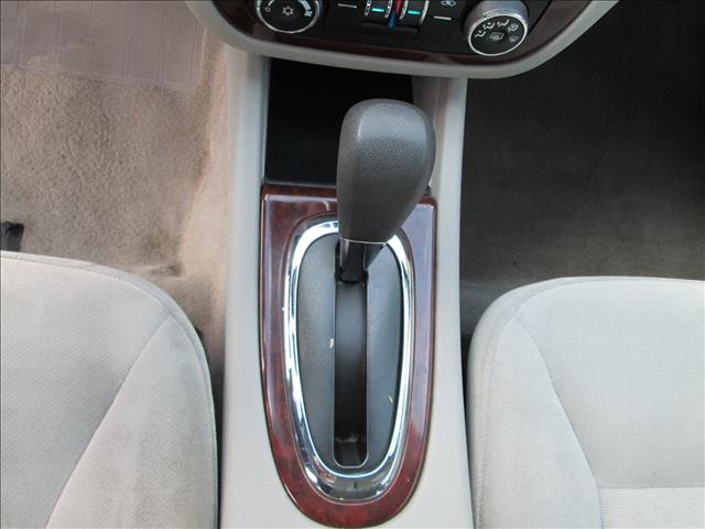 2008 Chevrolet Impala REG CAB SLE 4WD
