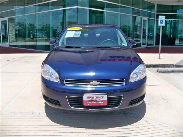 2009 Chevrolet Impala 4dr Wgn 3.7L FWD