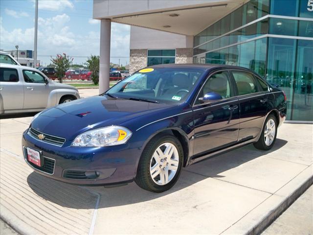 2009 Chevrolet Impala 4dr Wgn 3.7L FWD