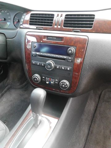 2010 Chevrolet Impala Touring W/nav.sys