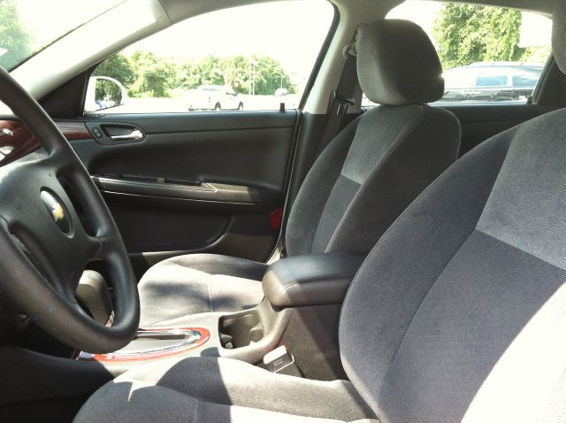2010 Chevrolet Impala Touring W/nav.sys