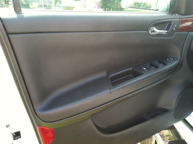 2010 Chevrolet Impala Touring W/nav.sys