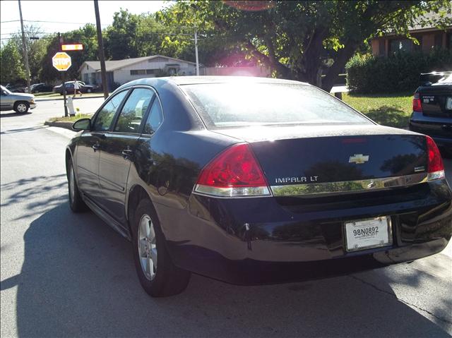 2010 Chevrolet Impala Unknown