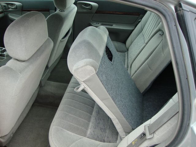 2010 Chevrolet Impala SL1