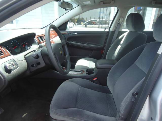2011 Chevrolet Impala Touring W/nav.sys
