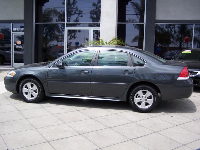 2011 Chevrolet Impala SEL 2WD Sedan